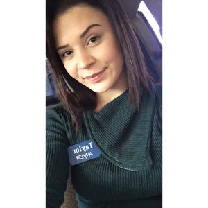 Meet your Posher, Taylor